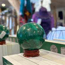 Load image into Gallery viewer, Malachite Sphere