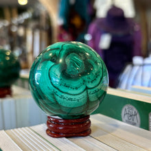 Load image into Gallery viewer, Malachite Sphere