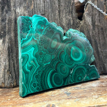 Load image into Gallery viewer, Malachite slice #2