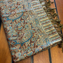 Load image into Gallery viewer, Paisley Scarves