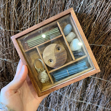 Load image into Gallery viewer, Throat Chakra Healing Kit ~ Speak Your Truth