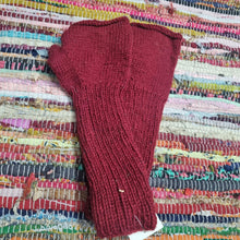 Load image into Gallery viewer, Knitted Fingerless Winter Gloves