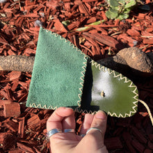 Load image into Gallery viewer, Handmade Leather Foraging Pouch