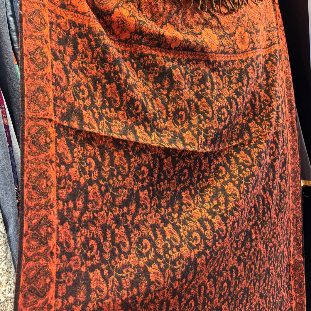 Paisley Nepalese Wool Throw Rug