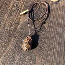 Load image into Gallery viewer, Boulder opal Handmade Necklace