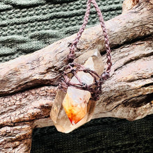 Load image into Gallery viewer, Citrine &amp; Himalayan Quartz Handmade Necklace