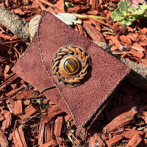Handmade Leather Foraging Pouch