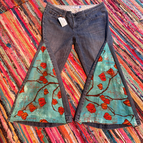 Upcycled Denim Flared Jeans Style 44 ~ Festival ~ 70s Style ~