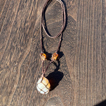 Load image into Gallery viewer, Lightning Ridge Opal Handmade Necklace