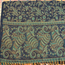 Load image into Gallery viewer, Paisley Blanket/Shawls
