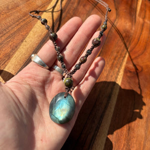 Labradorite Macrame Necklace