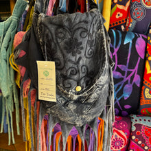 Load image into Gallery viewer, Boho Embroidered Tassle Bag