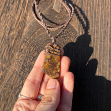 Load image into Gallery viewer, Boulder opal Handmade Necklace
