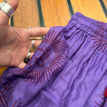 Load image into Gallery viewer, Ohm Cotton Shorts