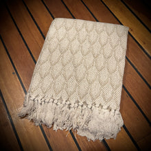 Load image into Gallery viewer, Cotton Throw Rug