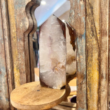 Load image into Gallery viewer, Clear Quartz / Agate Freestanding Point