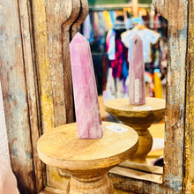 Load image into Gallery viewer, Kunzite Freestanding Tower - Generator