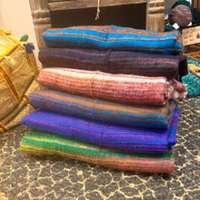Load image into Gallery viewer, Nepalese Wool Throw Rug
