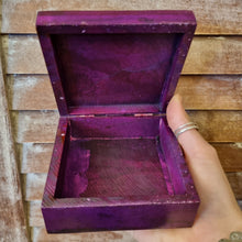 Load image into Gallery viewer, Soapstone Goddess Box