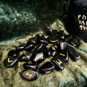 Obsidian  Runes ~ Protection ~ Healing ~ Psychic