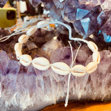 Load image into Gallery viewer, Shell Necklace Choker - White - Ocean Mermaid Vibes