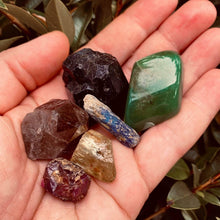 Load image into Gallery viewer, Kelly’s Favourite Crystals of the Month