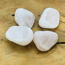 Load image into Gallery viewer, Rose Quartz Seer Stone ~ Dreamers Quartz
