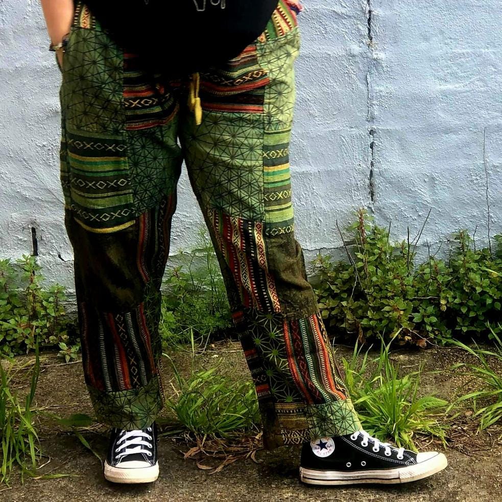 Hippie Patchwork Pants ~ M~ boho ~ festival ~ gypsy ~ – Kiki The