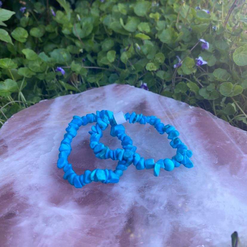 Blue Howlite Chip Bracelet