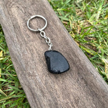 Load image into Gallery viewer, Crystal Gemstone Point Keyring - Natural Rough Points