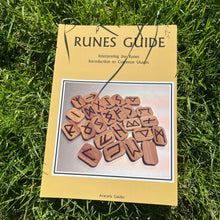 Load image into Gallery viewer, Runes Guide ~ Interpreting the Runes ~ Introduction to Common Usages